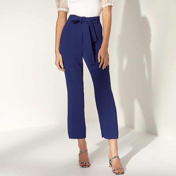Aritzia Wilfred high-waisted tie-front pant